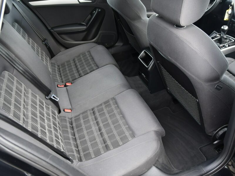 Audi A4 1,8TFSI DUDKI11, Navi< Klimatr 2 str.Alu,Tempomat,Manual,Hak.OKAZJA B8 (2007-2015)