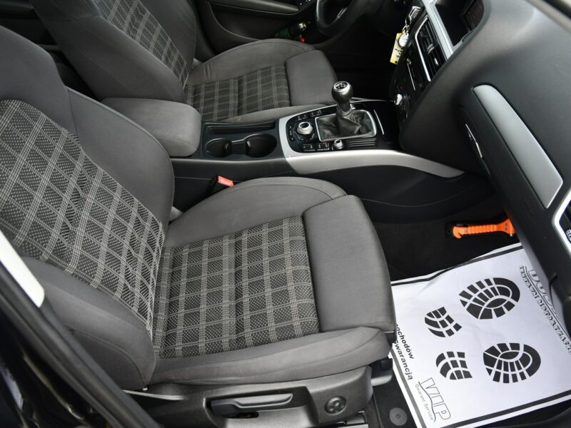 Audi A4 1,8TFSI DUDKI11, Navi< Klimatr 2 str.Alu,Tempomat,Manual,Hak.OKAZJA B8 (2007-2015)