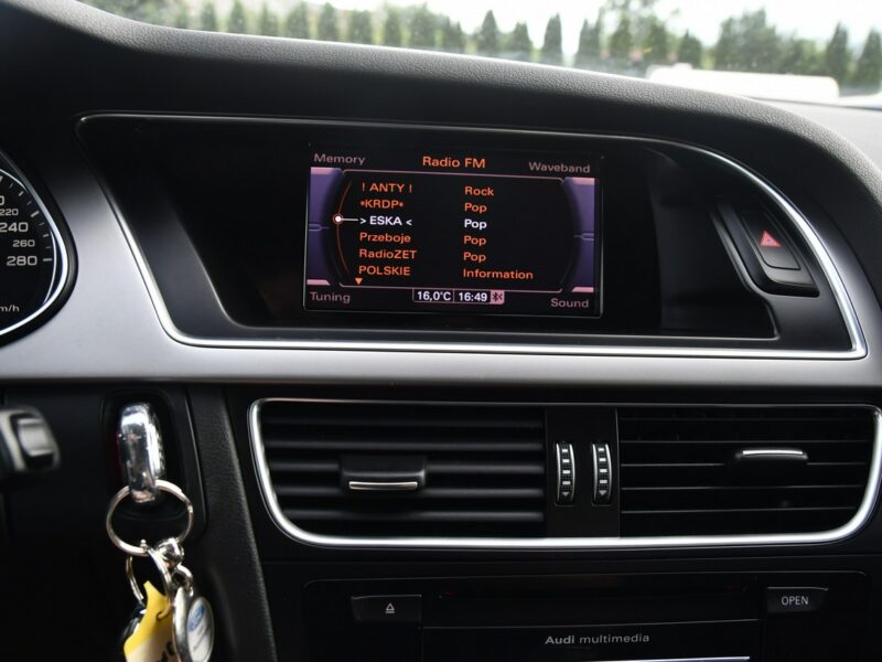 Audi A4 1,8TFSI DUDKI11, Navi< Klimatr 2 str.Alu,Tempomat,Manual,Hak.OKAZJA B8 (2007-2015)