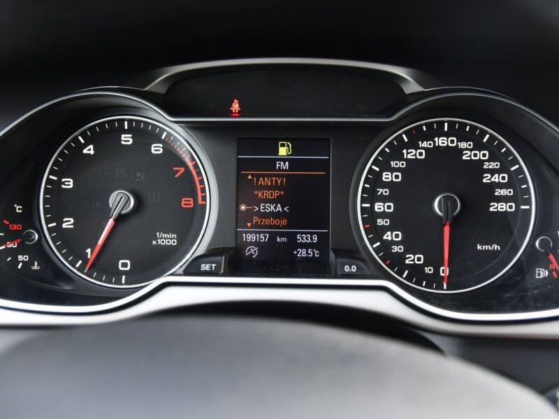 Audi A4 1,8TFSI DUDKI11, Navi< Klimatr 2 str.Alu,Tempomat,Manual,Hak.OKAZJA B8 (2007-2015)
