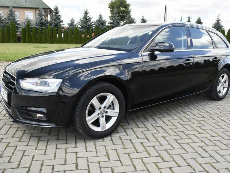 Audi A4 1,8TFSI DUDKI11, Navi< Klimatr 2 str.Alu,Tempomat,Manual,Hak.OKAZJA B8 (2007-2015)