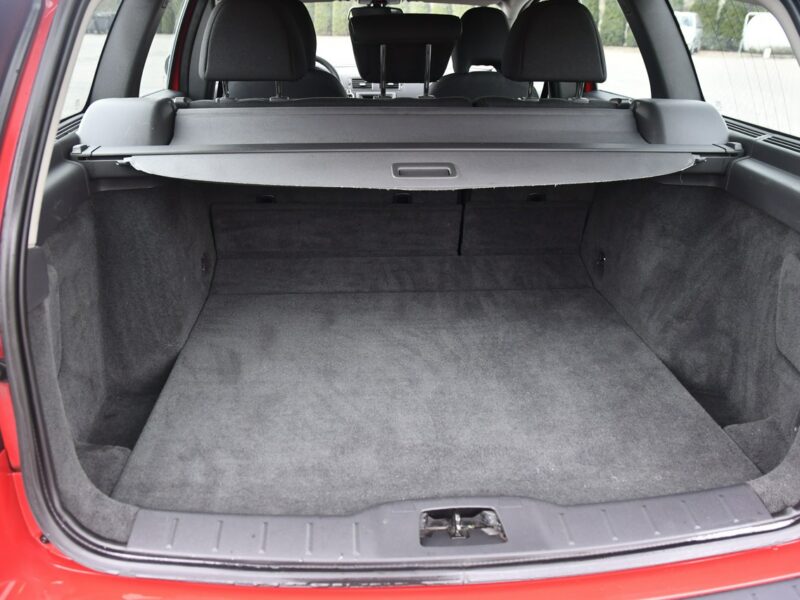 Volvo V50 1,6HDI DUDKI11 Serwis,Klimatronic 2 str.Tempomat.GWARANCJA II (2007-)