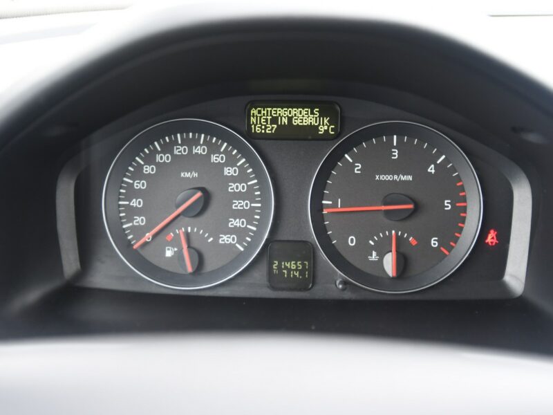 Volvo V50 1,6HDI DUDKI11 Serwis,Klimatronic 2 str.Tempomat.GWARANCJA II (2007-)