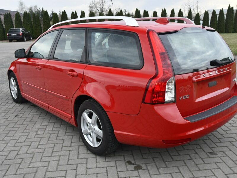 Volvo V50 1,6HDI DUDKI11 Serwis,Klimatronic 2 str.Tempomat.GWARANCJA II (2007-)