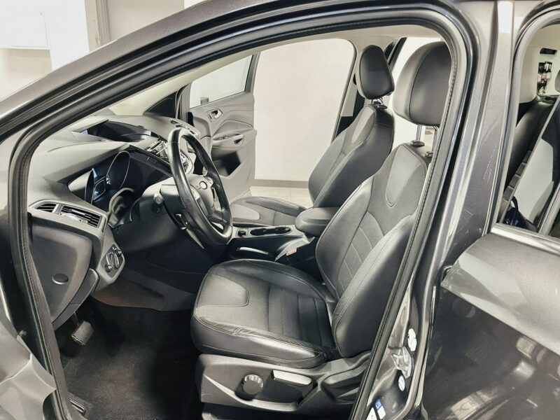 Ford Kuga 2.0 180KM INDIVIDUAL*4x4*Klimatronic*Duża Navi*SONY Audio*Panorama*FUL II (2012-)