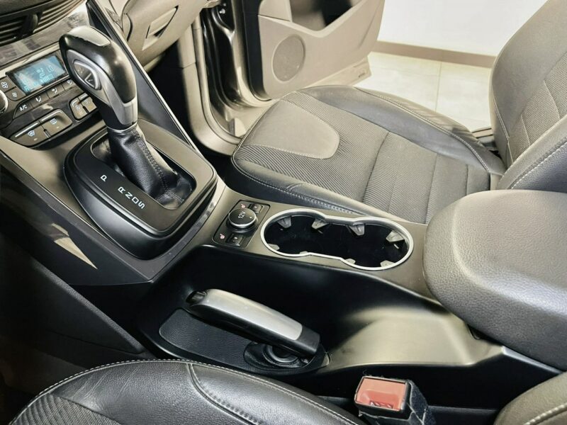 Ford Kuga 2.0 180KM INDIVIDUAL*4x4*Klimatronic*Duża Navi*SONY Audio*Panorama*FUL II (2012-)