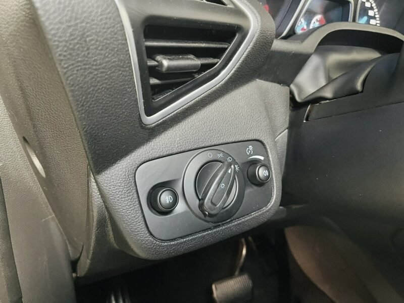 Ford Kuga 2.0 180KM INDIVIDUAL*4x4*Klimatronic*Duża Navi*SONY Audio*Panorama*FUL II (2012-)