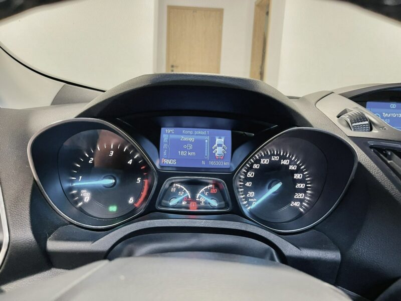 Ford Kuga 2.0 180KM INDIVIDUAL*4x4*Klimatronic*Duża Navi*SONY Audio*Panorama*FUL II (2012-)