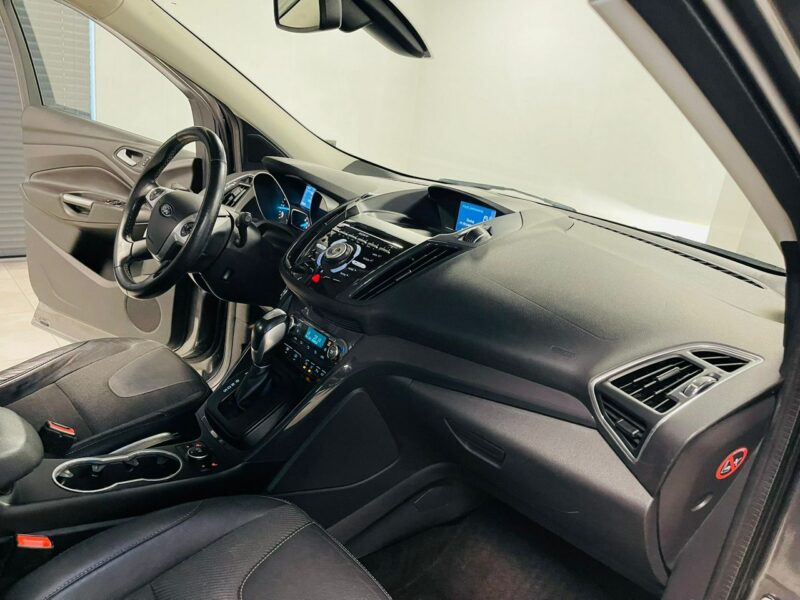 Ford Kuga 2.0 180KM INDIVIDUAL*4x4*Klimatronic*Duża Navi*SONY Audio*Panorama*FUL II (2012-)