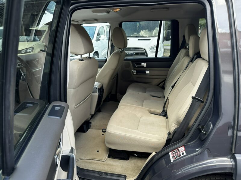 Land Rover Discovery Discovery IV 3.0SD V6 HSE Bogate Wyposażenie 2013 IV (2010-2016)