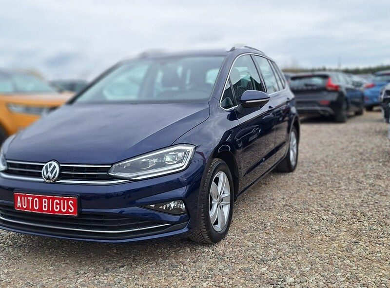 Volkswagen Golf Sportsvan automat LEDY xsenon highline masaz radar navi I (2014-)
