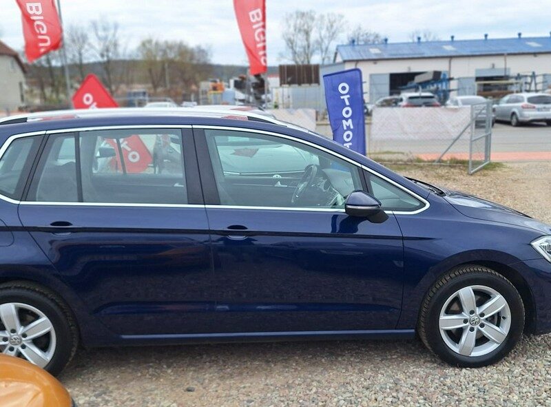 Volkswagen Golf Sportsvan automat LEDY xsenon highline masaz radar navi I (2014-)