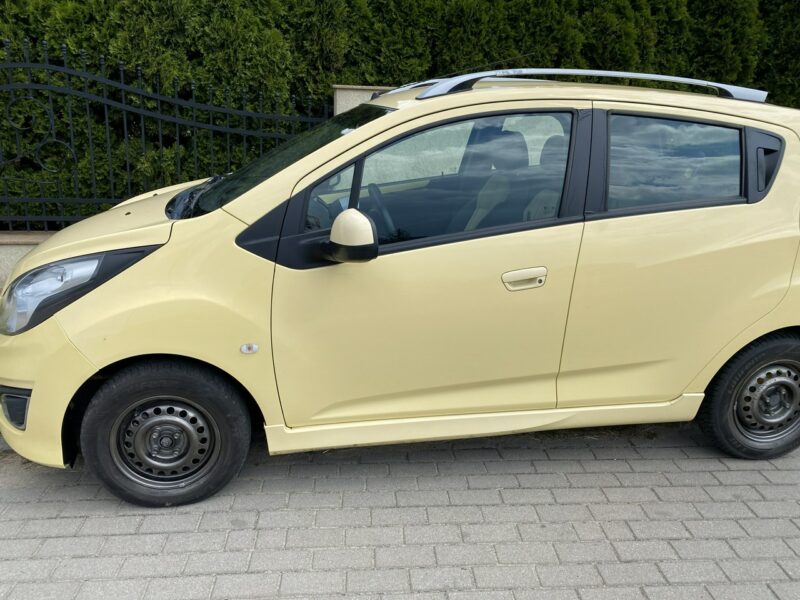 Chevrolet Spark Benzyna, symboliczny przebieg, klimatyzacja, isofix, z Niemiec II (M300) (2010-)