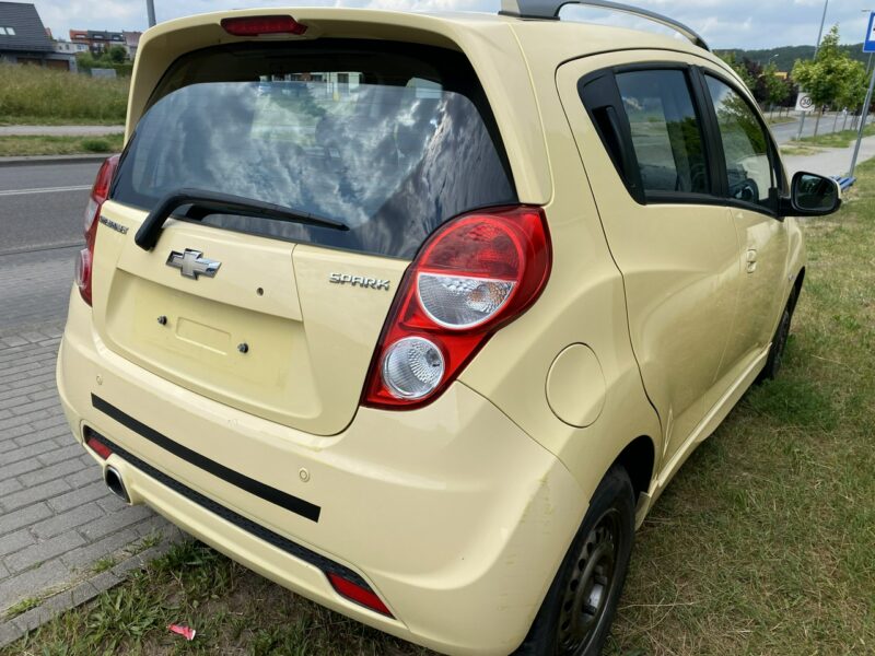 Chevrolet Spark Benzyna, symboliczny przebieg, klimatyzacja, isofix, z Niemiec II (M300) (2010-)