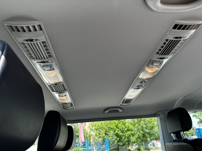 Volkswagen Caravelle T6 Caravelle do przewozu Niepełnosprawnych Inwalida Rampa 2018 Pefron