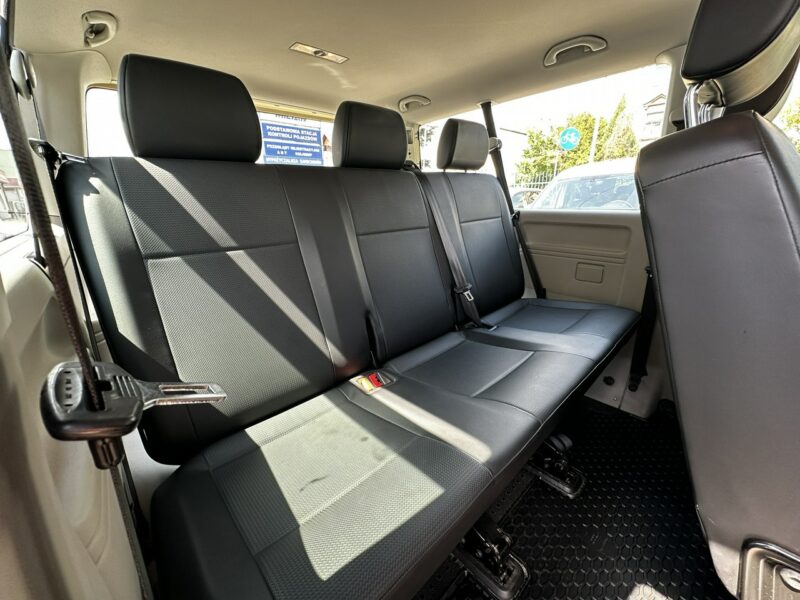 Volkswagen Caravelle T6 Caravelle do przewozu Niepełnosprawnych Inwalida Rampa 2018 Pefron