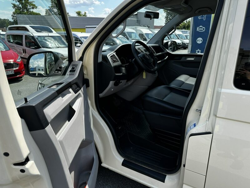 Volkswagen Caravelle T6 Caravelle do przewozu Niepełnosprawnych Inwalida Rampa 2018 Pefron