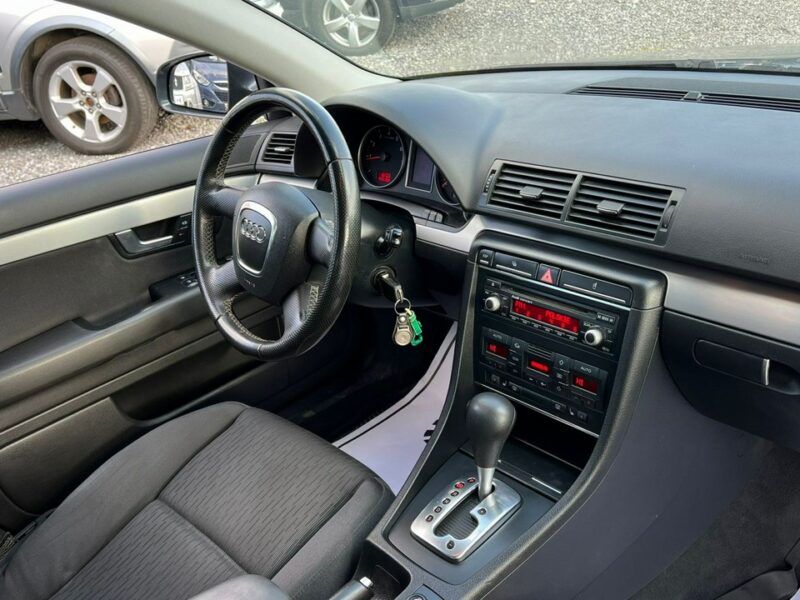 Audi A4 AUTOMAT ,SEDAN * 2.0 benz Z LPG *N.Rozrząd Zadbany / Możliwa zamiana B7 (2004-2007)