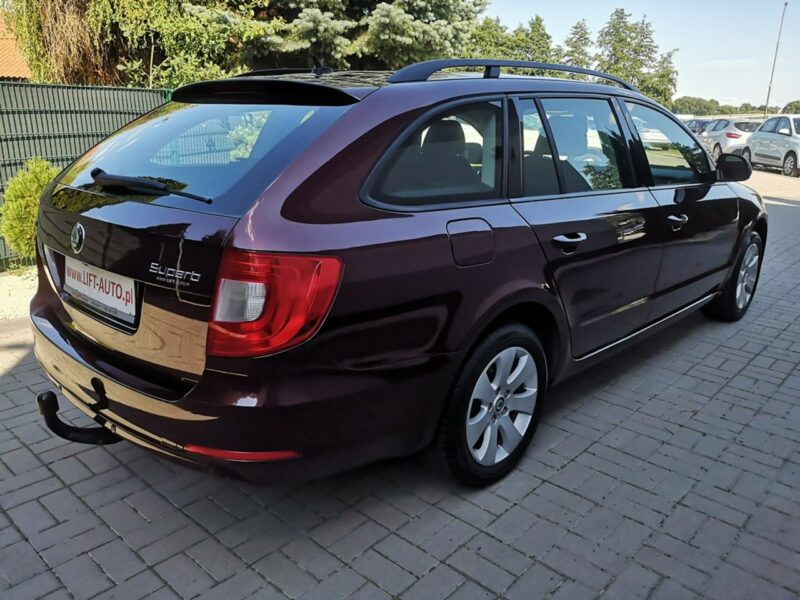 Škoda Superb 1.4 FSI 125KM Klimatronic Tempomat Nawi Kamera Parktronic Serwis II (2008-2015)