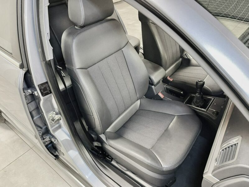 Opel Vectra 1.9 CDTi 100PS*COSMO PLUS Innovation*Navi*Skóry*Idealny Z Niemiec C (2002-2008)