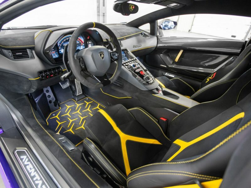 Lamborghini Aventador SVJ LP 770 6.5 V12. Wideoprezentacja. Viola Parsifae.