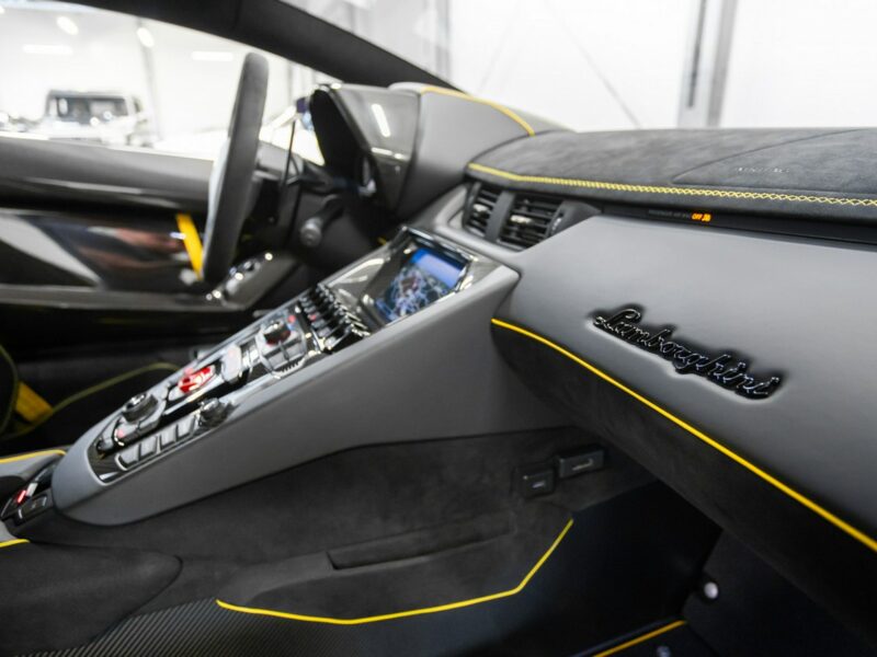 Lamborghini Aventador SVJ LP 770 6.5 V12. Wideoprezentacja. Viola Parsifae.