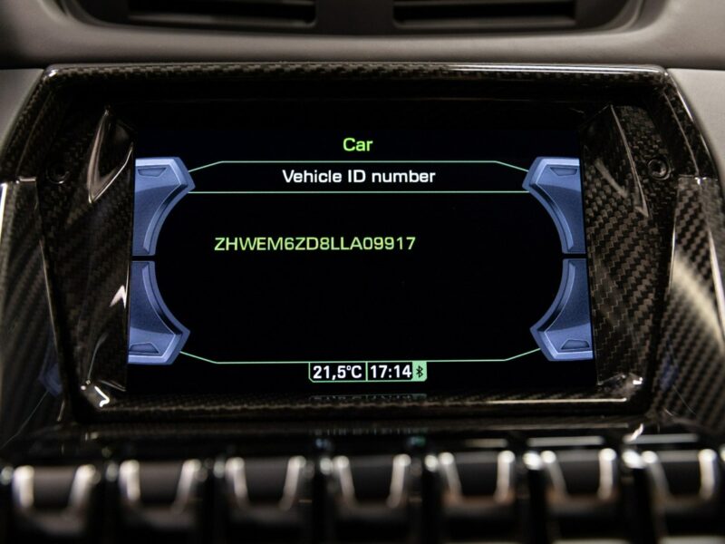 Lamborghini Aventador SVJ LP 770 6.5 V12. Wideoprezentacja. Viola Parsifae.