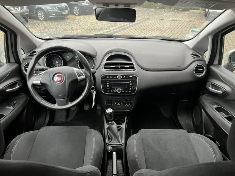 Fiat Punto 2012 1,2 69KM Klimatyzacja Bluetooth