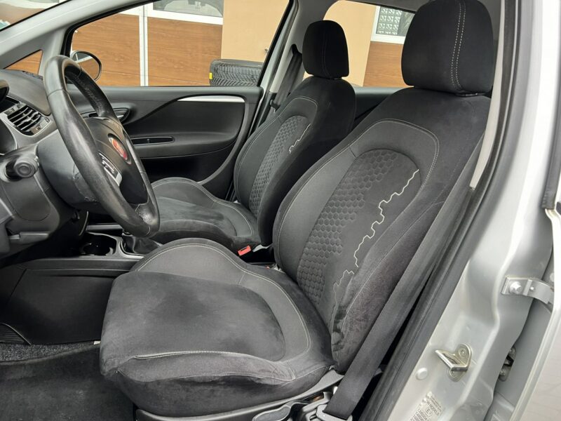 Fiat Punto 2012 1,2 69KM Klimatyzacja Bluetooth