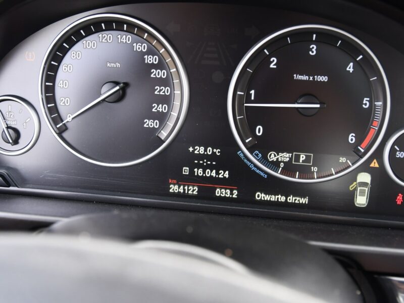 BMW 520 2,0D Dudki11 Skóry,Duża Navi,Podg.Fot.Panorama Dach.Ledy F10 (2009-2017)