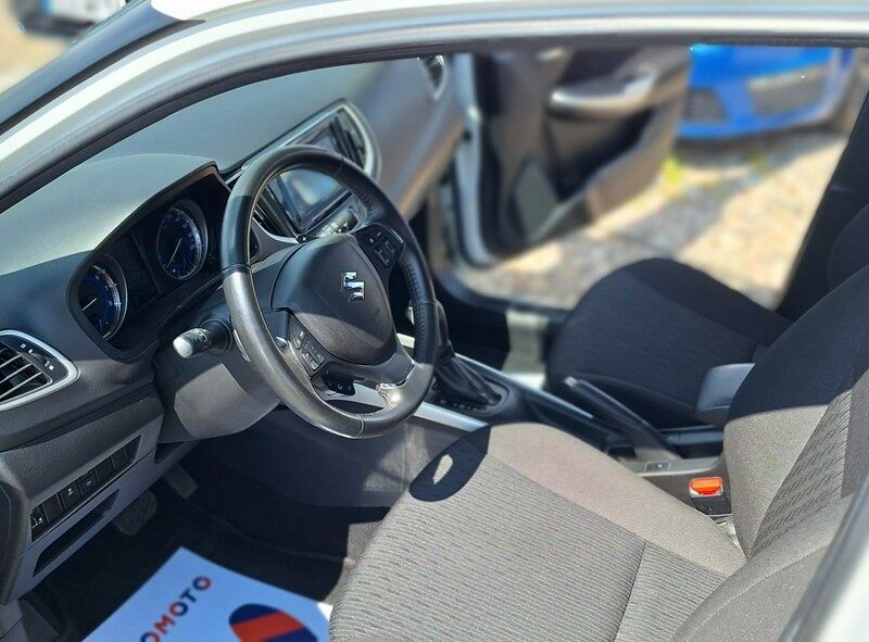Suzuki Baleno duza navi automat ledy kamera cofania climatronic xsenon