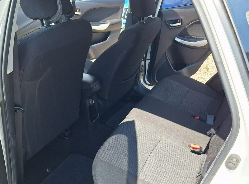 Suzuki Baleno duza navi automat ledy kamera cofania climatronic xsenon