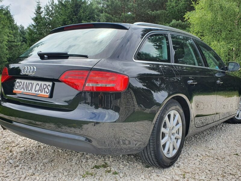Audi A4 2.0 TDI 136KM # AVANT # Navi # Climatronic # Serwisowany w ASO # IGŁA B8 (2007-2015)