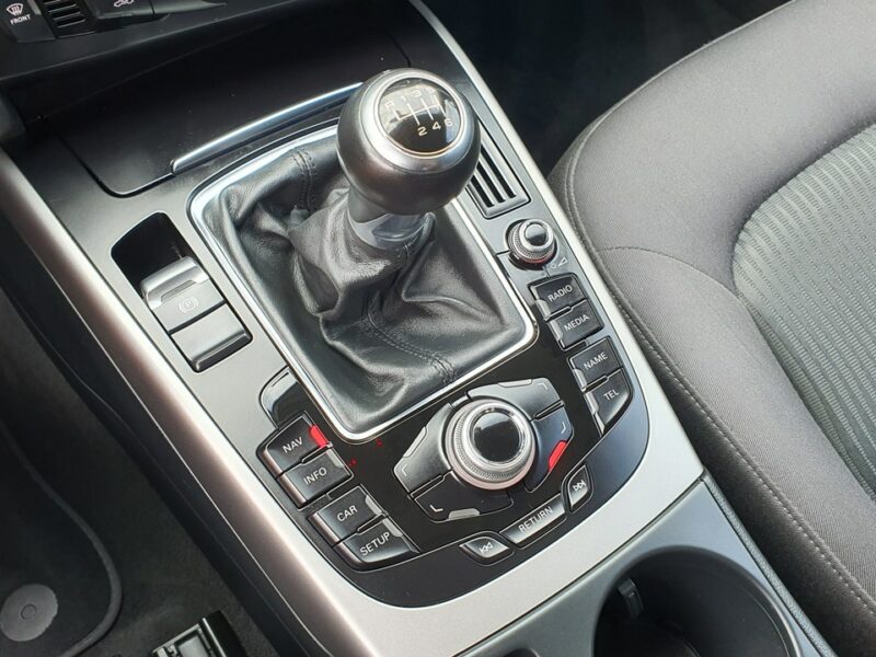 Audi A4 2.0 TDI 136KM # AVANT # Navi # Climatronic # Serwisowany w ASO # IGŁA B8 (2007-2015)