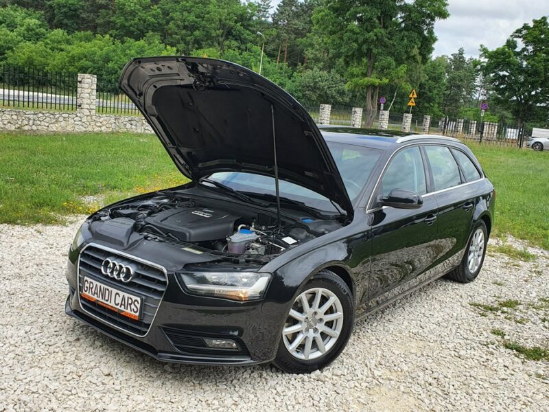 Audi A4 2.0 TDI 136KM # AVANT # Navi # Climatronic # Serwisowany w ASO # IGŁA B8 (2007-2015)