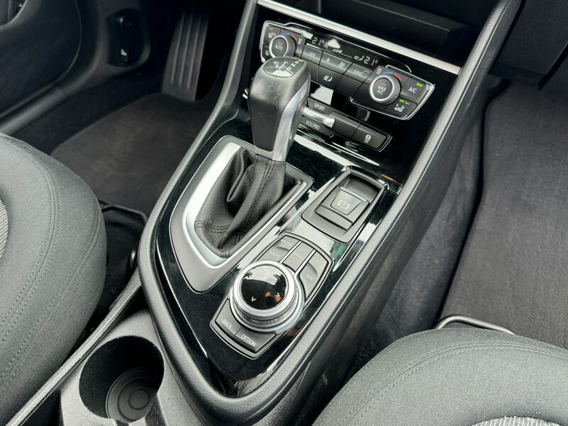 BMW 216 *Serwisowany w ASO*AUTOMAT*Roczna Gwarancja Techniczna* F45