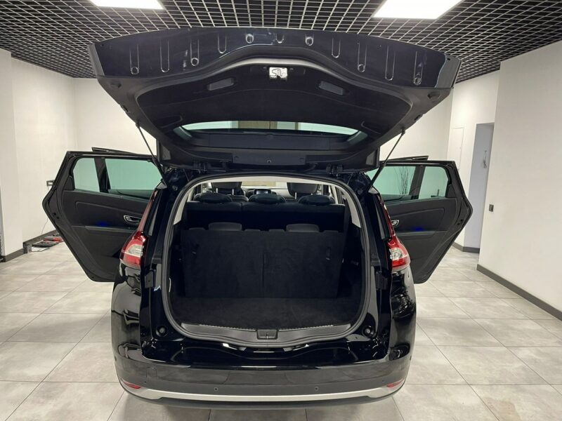 Renault Grand Scenic 1.6 DCi 160KM*INITIALE PARIS*BOSE*Komfortsitze*7-osób*KeyLess*AUTOMAT III (2016-2021)