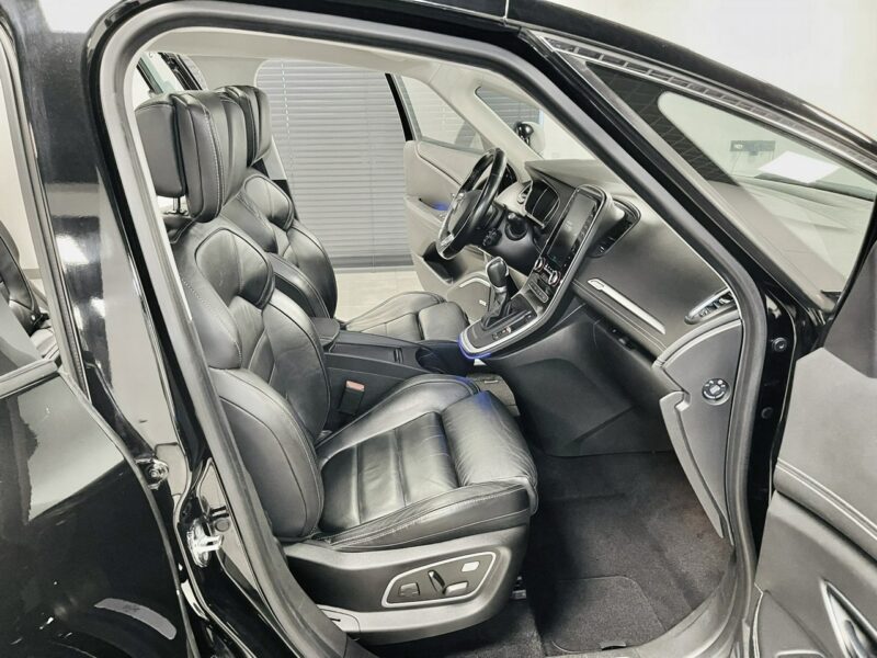 Renault Grand Scenic 1.6 DCi 160KM*INITIALE PARIS*BOSE*Komfortsitze*7-osób*KeyLess*AUTOMAT III (2016-2021)