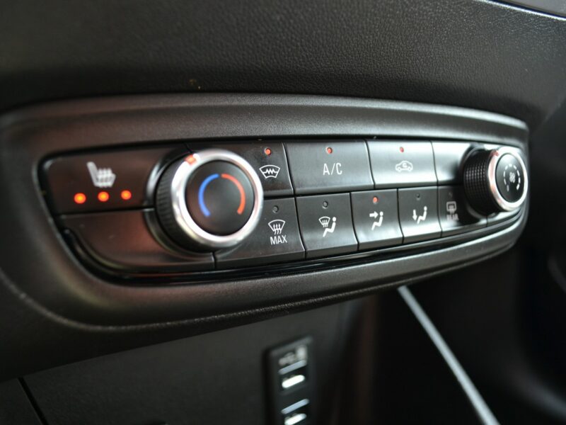 Opel Crossland X Podgrz. fotele, Kierownica*Nawigacja*LED*Line Asist*Klimatyzacja