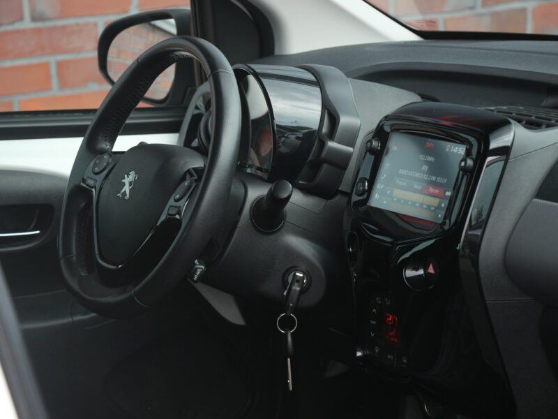 Peugeot 108 Navi*Klimatr*GrzFot*Kamera*Esp*Led*BT*Android*Komp*Gwar VGS!!!