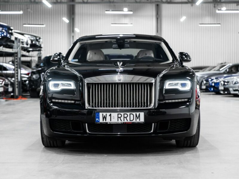 Rolls-Royce Ghost 6.6 V12 570KM. Gwiezdny sufit Starlight. Salon PL. 1 właściciel. FV23%