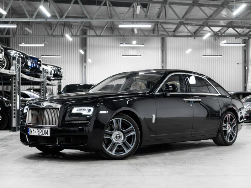 Rolls-Royce Ghost 6.6 V12 570KM. Gwiezdny sufit Starlight. Salon PL. 1 właściciel. FV23%