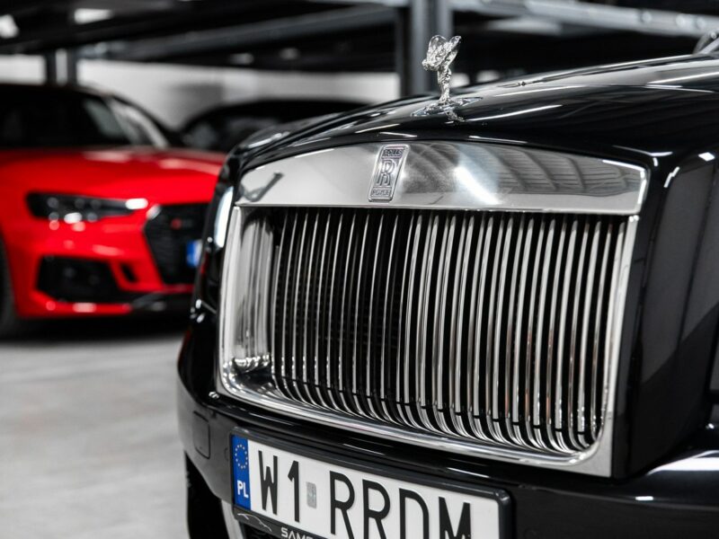 Rolls-Royce Ghost 6.6 V12 570KM. Gwiezdny sufit Starlight. Salon PL. 1 właściciel. FV23%