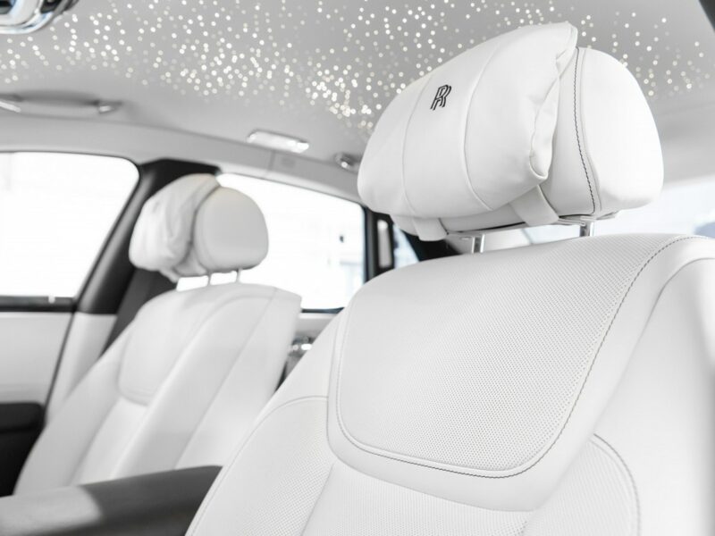 Rolls-Royce Ghost 6.6 V12 570KM. Gwiezdny sufit Starlight. Salon PL. 1 właściciel. FV23%