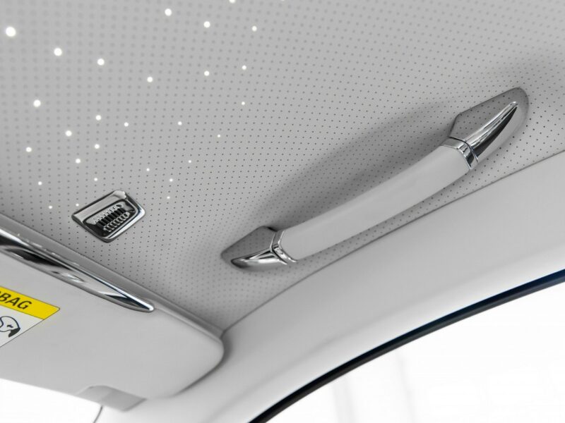 Rolls-Royce Ghost 6.6 V12 570KM. Gwiezdny sufit Starlight. Salon PL. 1 właściciel. FV23%