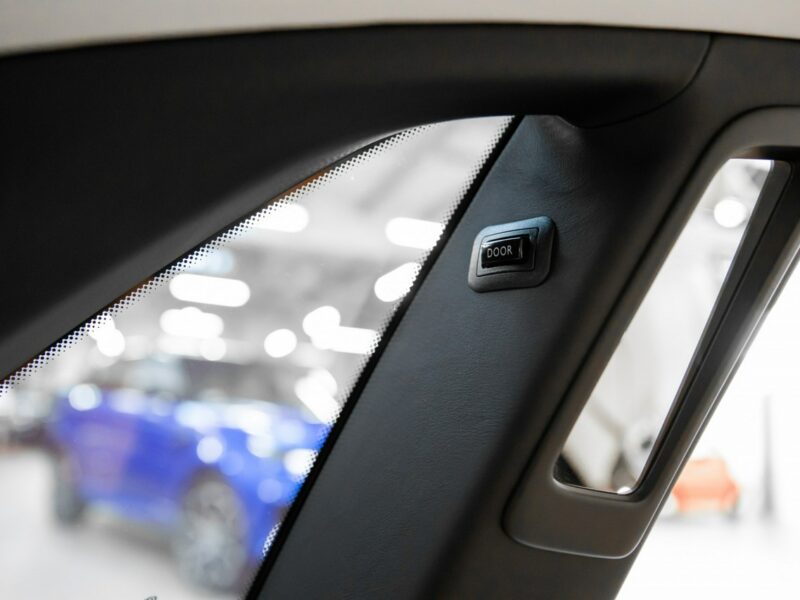 Rolls-Royce Ghost 6.6 V12 570KM. Gwiezdny sufit Starlight. Salon PL. 1 właściciel. FV23%
