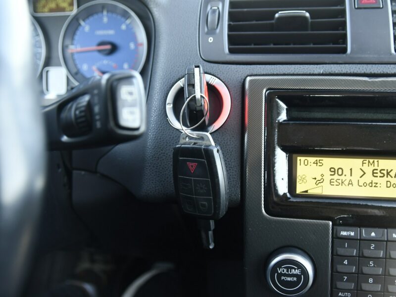 Volvo C30 1,6hdi R-Design,Hak.Pół-Skóry.Tempomat.Klimatr 2 str.GWARANCJA I (2006-)