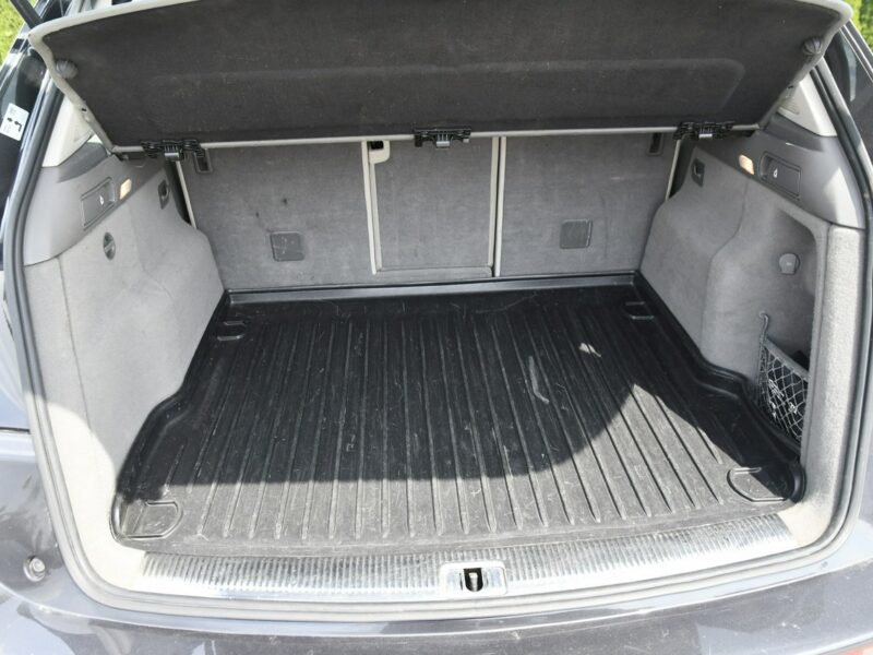 Audi Q5 3,0tdi Quattro. Navi.Klimatr 2 str.Skóry,Podg.Fotele.S-Line,Zarejestro 8R (2008-)