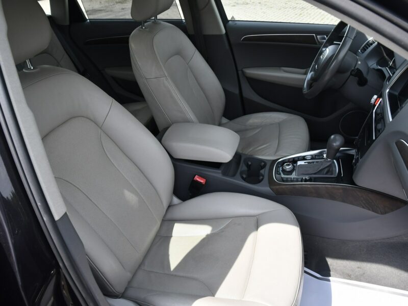 Audi Q5 3,0tdi Quattro. Navi.Klimatr 2 str.Skóry,Podg.Fotele.S-Line,Zarejestro 8R (2008-)