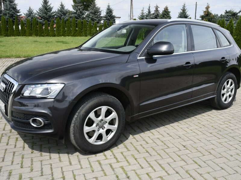 Audi Q5 3,0tdi Quattro. Navi.Klimatr 2 str.Skóry,Podg.Fotele.S-Line,Zarejestro 8R (2008-)